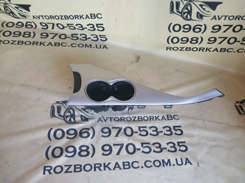 Запчасть накладка центральной консоли Infiniti Q50 2019 AWD 3.0 969504GF0A Б/У Накладка центральной консоли Infiniti Q50 2019 AWD 3.0 969504GF0A Б/У