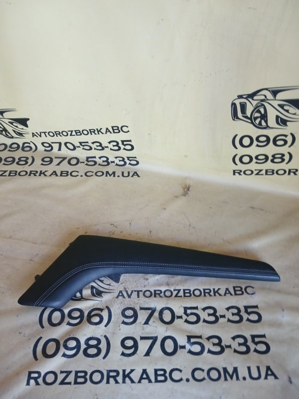 Запчасть накладка салона Infiniti Q50 2019 AWD 3.0 682115CB0A Б/У Накладка салона Infiniti Q50 2019 AWD 3.0 682115CB0A Б/У