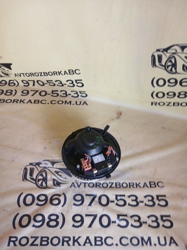 Мотор печки Passat 2020 B9 2.0 Мотор печки Passat 2020 B9 2.0