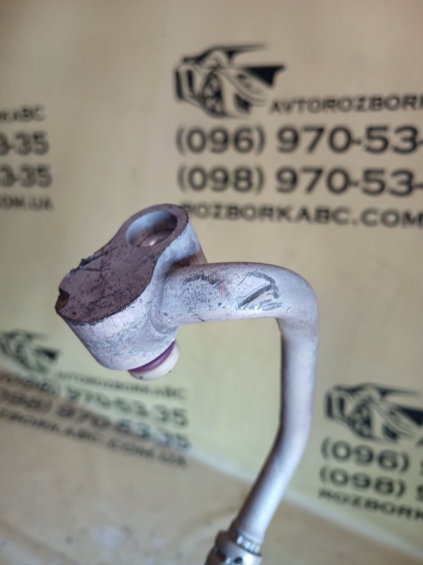 Трубка кондиционера 428 2015 F36 2.0 Трубка кондиционера 428 2015 F36 2.0