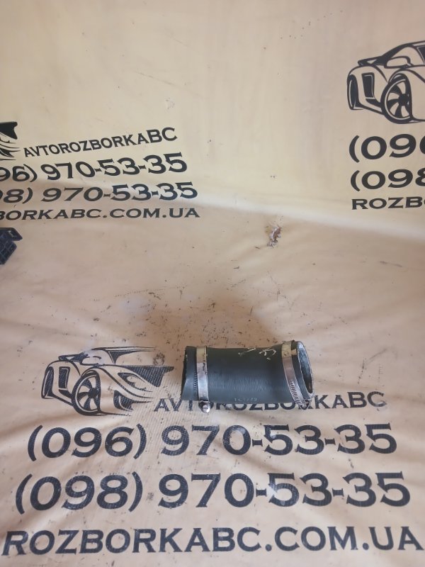 Патрубок интеркулера Tiguan 2019 2.0 Патрубок интеркулера Tiguan 2019 2.0