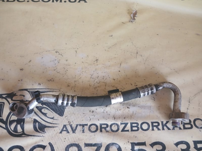 Трубка кондиционера Macan 2016 95B 3.0 CTMA Трубка кондиционера Macan 2016 95B 3.0 CTMA