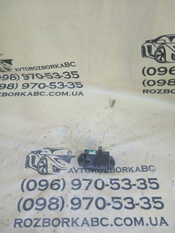 Запчасть дистроник Toyota HIGHLANDER 2023 L 2.4 882100A010 Б/У Дистроник Toyota HIGHLANDER 2023 L 2.4 882100A010 Б/У