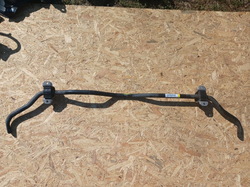 Стабилизатор задний Q8 2019 DCBD Стабилизатор задний Q8 2019 DCBD