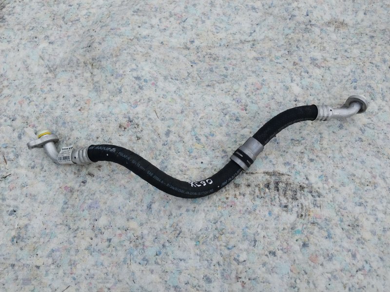 Запчасть трубка кондиционера Volvo XC90 2021 2.0 A2 32226736 Б/У Трубка кондиционера Volvo XC90 2021 2.0 A2 32226736 Б/У