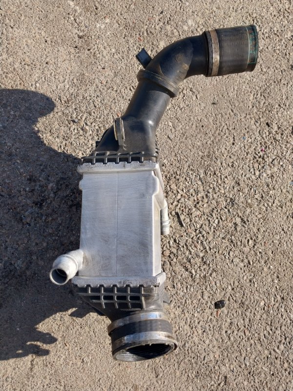 Радиатор интеркуллера левый X5 2018 F15 4.4 Радиатор интеркуллера левый X5 2018 F15 4.4