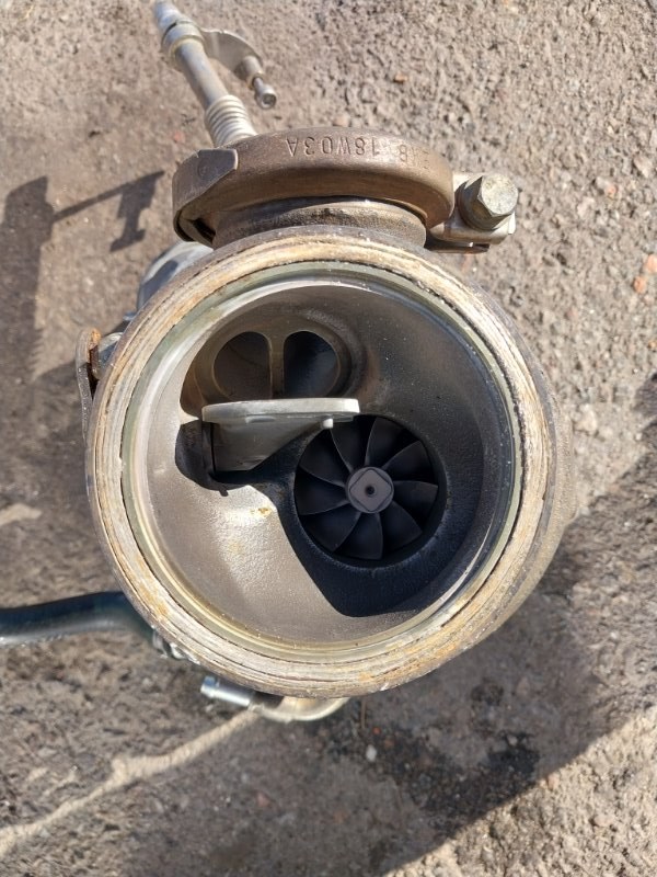 Турбина правая X5 2018 F15 4.4 Турбина правая X5 2018 F15 4.4