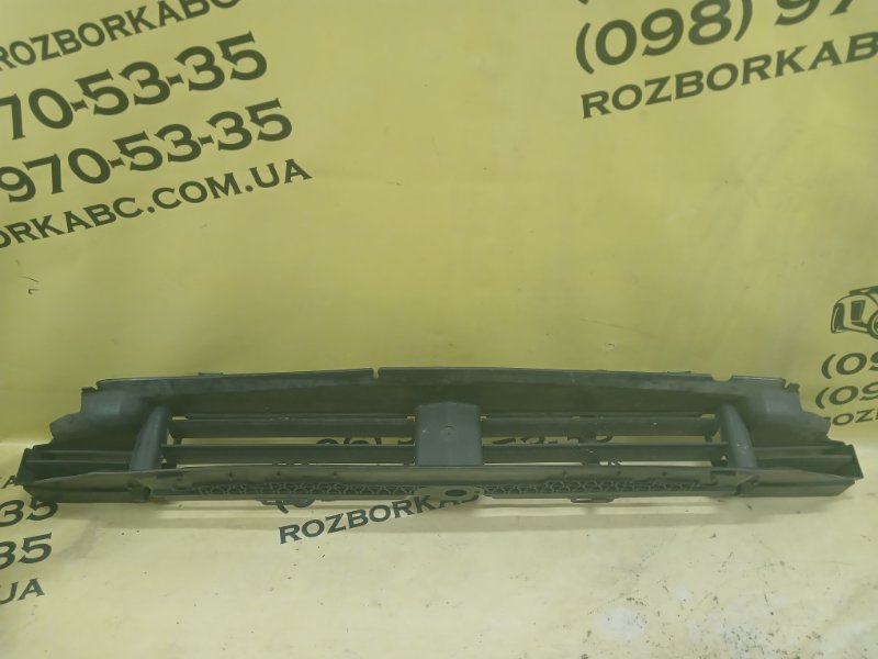 Дефлектор радиатора 750 2016 G11 G12 4.4 Дефлектор радиатора 750 2016 G11 G12 4.4