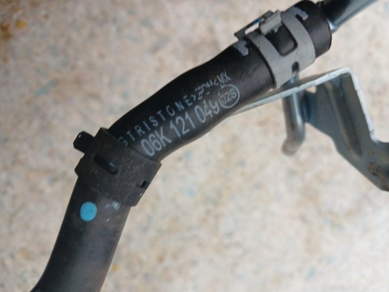 Патрубок системы охлаждения Volkswagen Tiguan TIGUAN 2 2.0 Патрубок системы охлаждения Volkswagen Tiguan TIGUAN 2 2.0