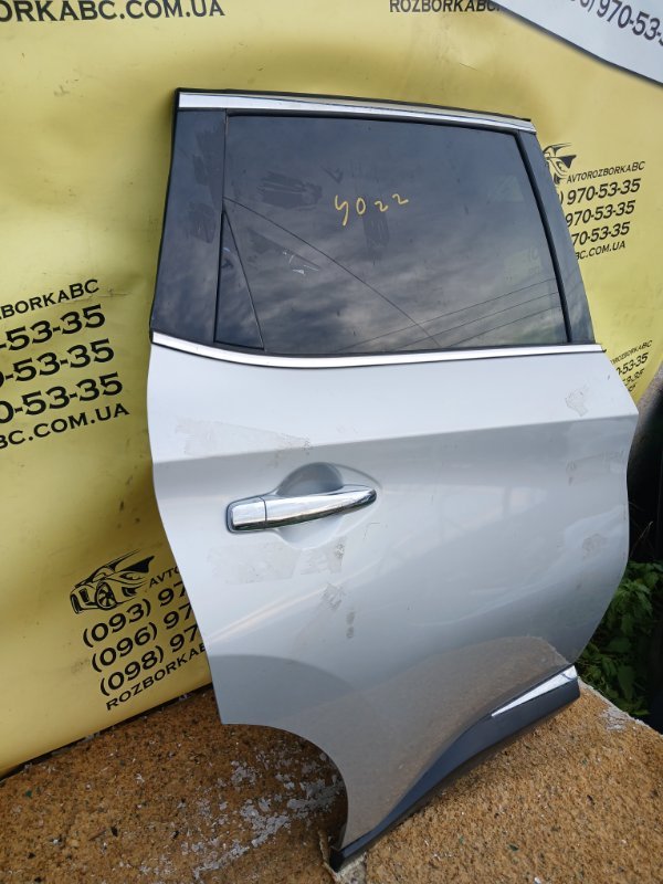 Двери задние правые Murano 2019 Z52 3.5 Двери задние правые Murano 2019 Z52 3.5
