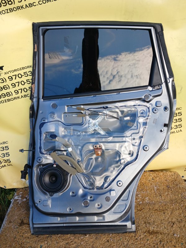 Двери задние правые Murano 2018 Z52 3.5 Двери задние правые Murano 2018 Z52 3.5