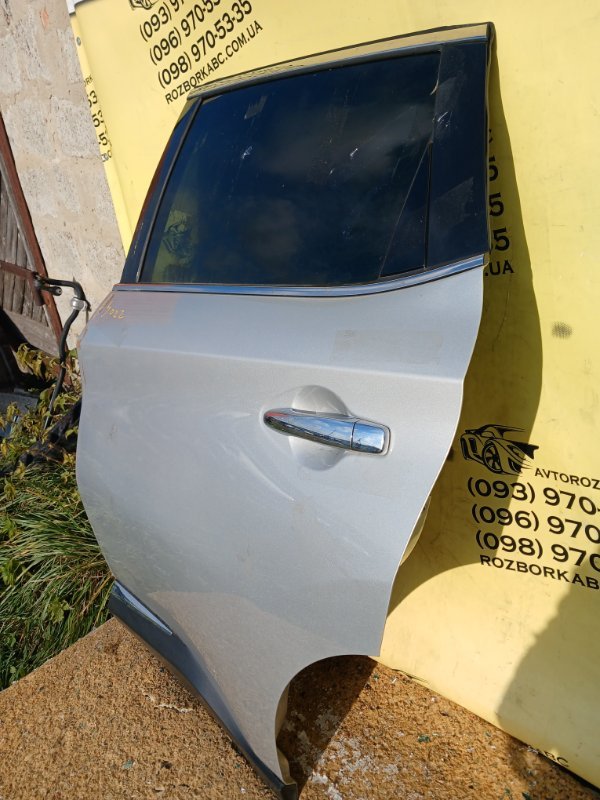 Двери задние левые Murano 2019 Z52 3.5 Двери задние левые Murano 2019 Z52 3.5