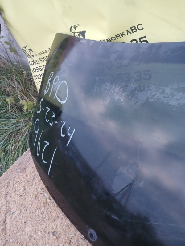 Стекло двери багажника Q8 2019 DCBD Стекло двери багажника Q8 2019 DCBD