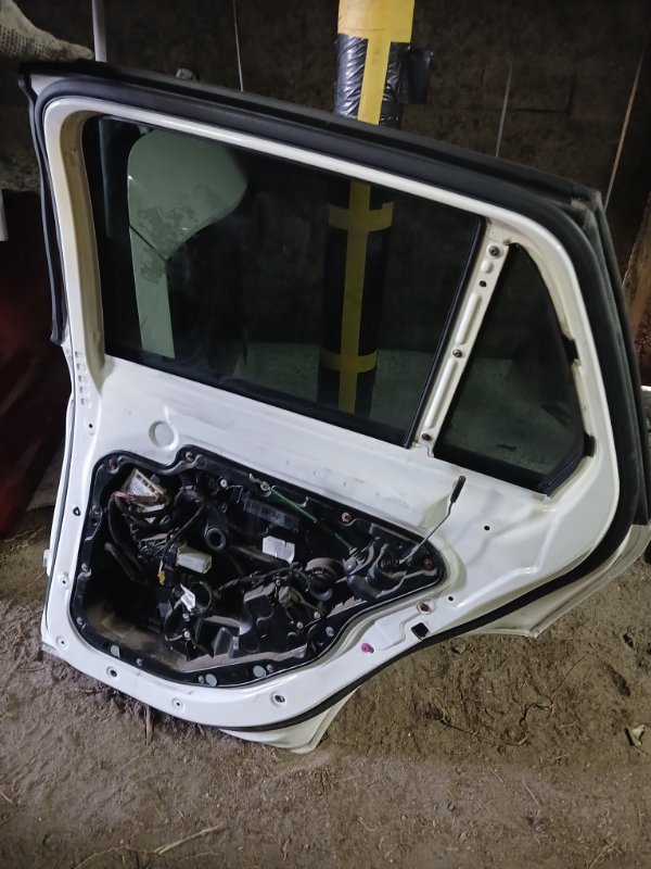 Двери задние правые GLC 300 2018 X253 2.0 27492031710098