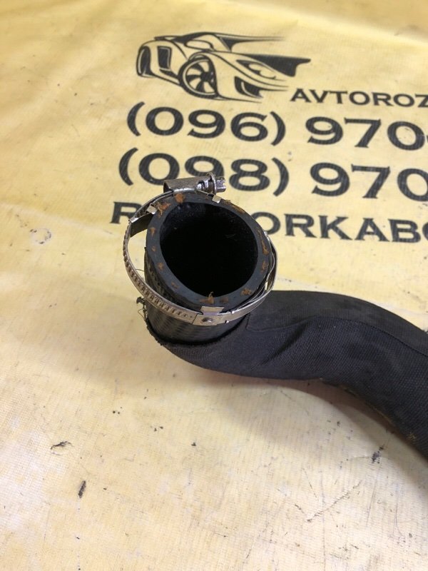 Патрубок интеркулера правый Audi Q5 80A 2.0 Патрубок интеркулера правый Audi Q5 80A 2.0