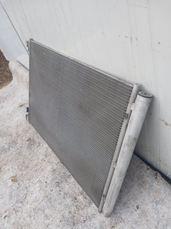 Радиатор кондиционера GLC 300 2018 X253 27492031476738 Радиатор кондиционера GLC 300 2018 X253 27492031476738