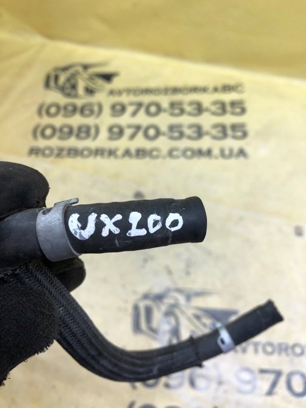 Патрубок Lexus UX 200 2.0