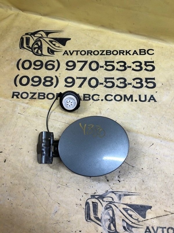 Запчасть лючок топливного бака Nissan Murano 2018 Z52 3.5 G88305AAMA Б/У Лючок топливного бака Nissan Murano 2018 Z52 3.5 G88305AAMA Б/У