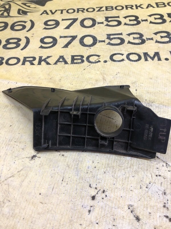 Накладка стоп-сигнала задняя правая Lexus UX 200 2.0 Накладка стоп-сигнала задняя правая Lexus UX 200 2.0