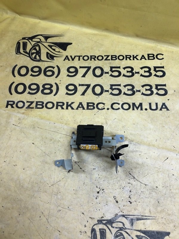 Запчасть блок управления Nissan Murano 2018 FWD 3.5 284E75BN0A Б/У Блок управления Nissan Murano 2018 FWD 3.5 284E75BN0A Б/У