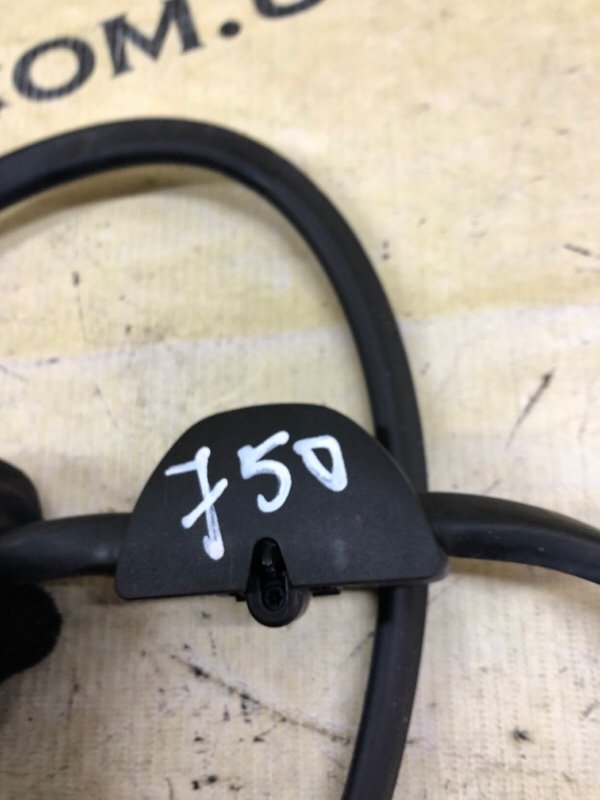 Форсунка стеклоомывателя 750 2016 G12 4.4 Форсунка стеклоомывателя 750 2016 G12 4.4