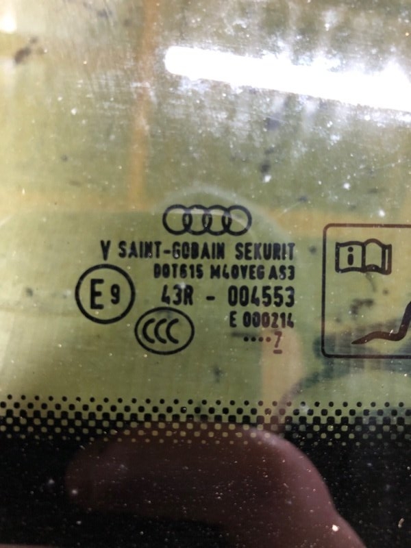 Форточка кузова задняя левая Q5 2019 80A 2.0 Форточка кузова задняя левая Q5 2019 80A 2.0