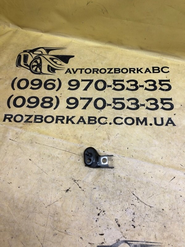 Запчасть кронштейн амортизатора капота передний левый Audi Q8 2019 3.0 4M8 823 401 A Б/У Кронштейн амортизатора капота передний левый Audi Q8 2019 3.0 4M8 823 401 A Б/У