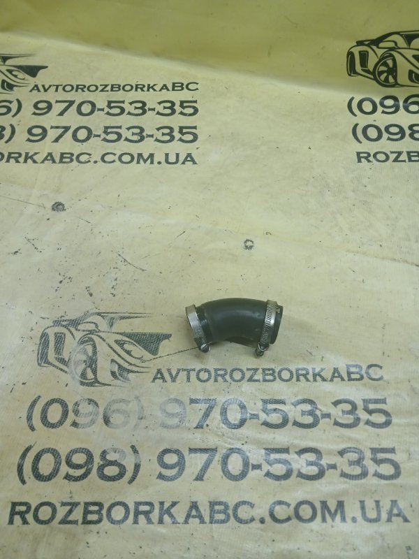 Запчасть патрубок интеркулера Audi Q3 2021 83A 2.0 CZRA 5QF145828A Б/У Патрубок интеркулера Audi Q3 2021 83A 2.0 CZRA 5QF145828A Б/У