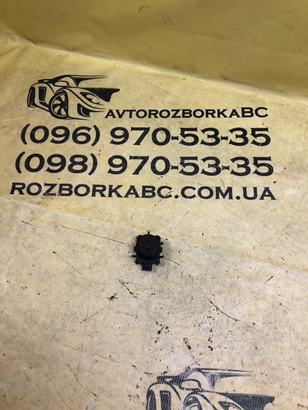 Запчасть блок кнопок управления приводом сидения Mercedes-Benz GLC 300 2018 X253 27492031476738 A2059057603 Б/У Блок кнопок управления приводом сидения Mercedes-Benz GLC 300 2018 X253 27492031476738 A2059057603 Б/У