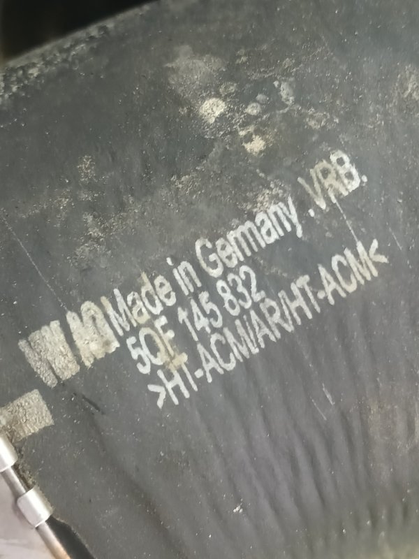 Патрубок интеркулера Q3 2021 83A 2.0 CZRA Патрубок интеркулера Q3 2021 83A 2.0 CZRA