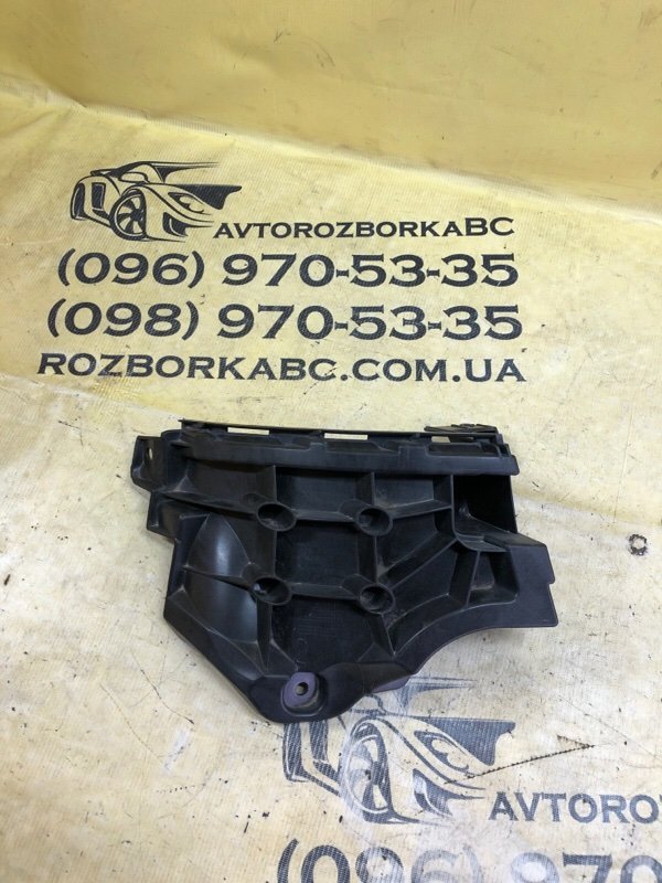 Запчасть кронштейн бампера задний левый Audi Q8 2018 80A 3.0 4M8807393 Б/У Кронштейн бампера задний левый Audi Q8 2018 80A 3.0 4M8807393 Б/У