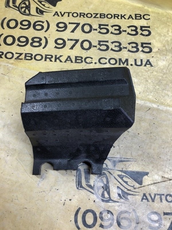 Абсорбер бампера задний правый Q8 2018 80A 3.0 Абсорбер бампера задний правый Q8 2018 80A 3.0