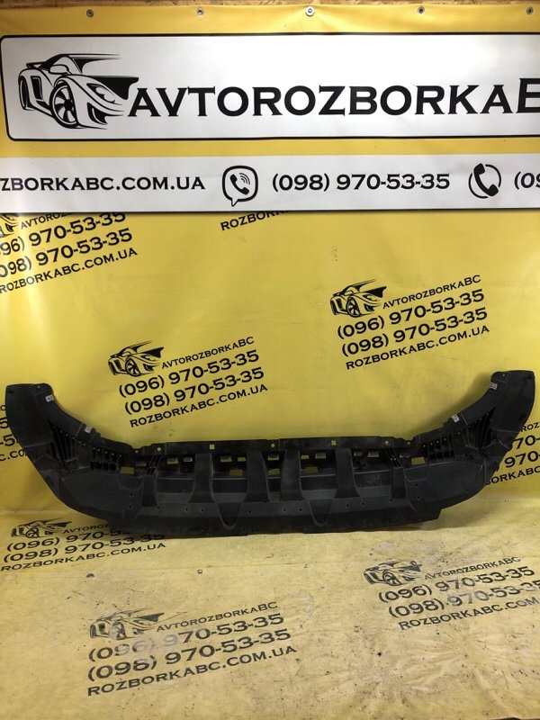 Запчасть защита бампера Audi Q8 2018 3.0 4M8807611F Б/У Защита бампера Audi Q8 2018 3.0 4M8807611F Б/У