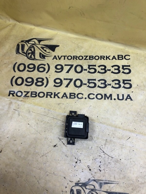 Запчасть блок управление ворот гаража Audi Q5 2019 80A 2.0 4M0907410A Б/У Блок управление ворот гаража Audi Q5 2019 80A 2.0 4M0907410A Б/У