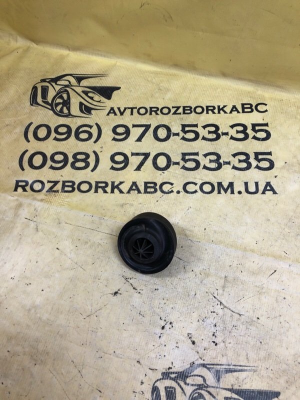 Опора Audi Q7 2020 4M DCBD 8W0 512 149 A Б/У