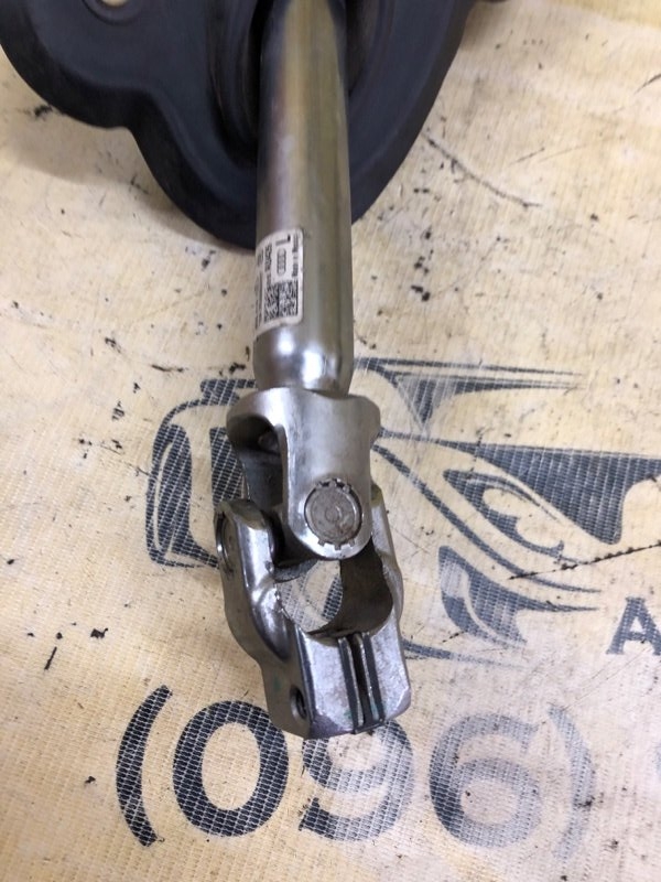 Рулевой вал Q5 2019 80A 2.0 Рулевой вал Q5 2019 80A 2.0