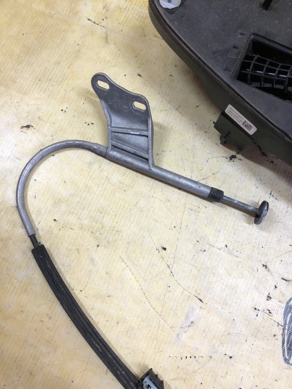 Трос Акпп Q5 2019 80A 2.0 Трос Акпп Q5 2019 80A 2.0