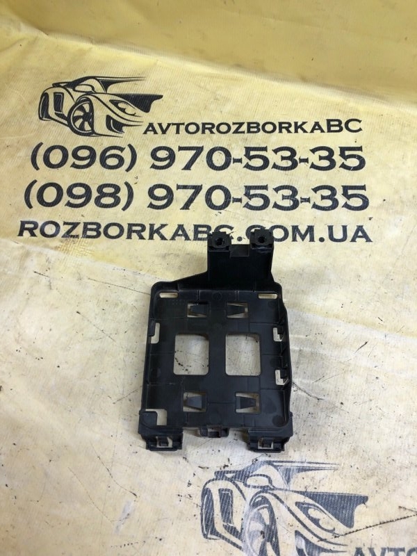 Кронштейн блока комфорта Audi Q5 2019 80A 2.0 80A907368 Б/У