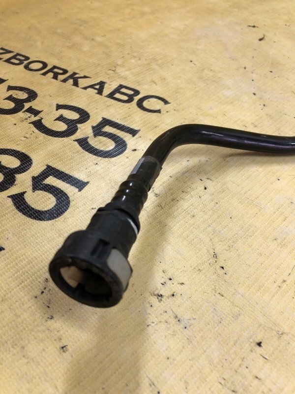 Трубка вентиляционная Q5 2019 80A 2.0 Трубка вентиляционная Q5 2019 80A 2.0