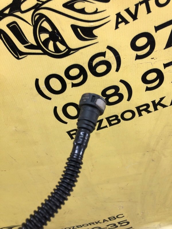 Трубка вентиляционная Audi Q5 80A 2.0 Трубка вентиляционная Audi Q5 80A 2.0