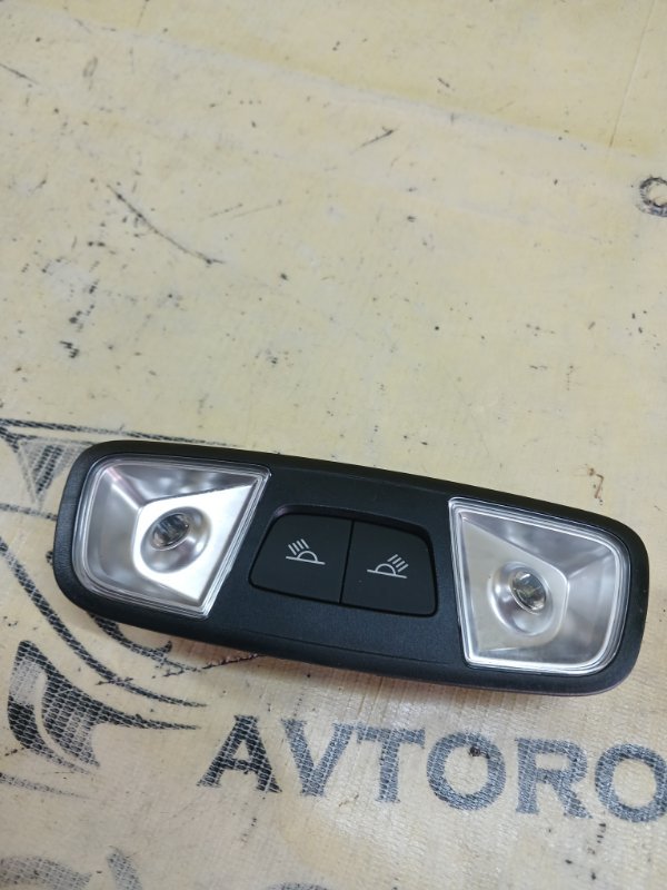 Плафон салона Q3 2021 83A 2.0 CZRA