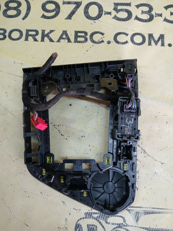 Накладка на кулису volkswagen Tiguan TIGUAN 2 2.0