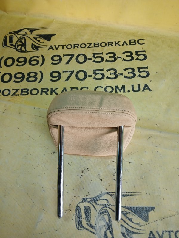 Подголовник сиденья задний 428 2015 F36 2.0 Подголовник сиденья задний 428 2015 F36 2.0