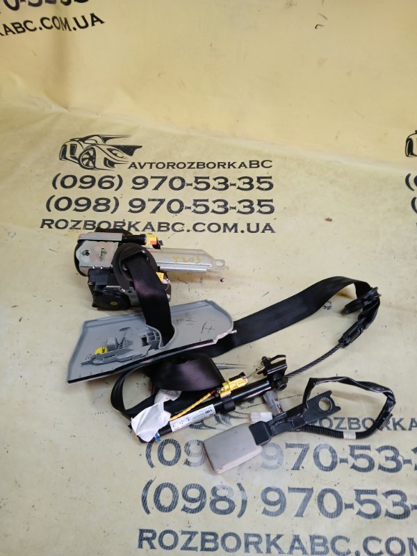 Запчасть ремень безопасности передний правый Audi Q5 2018 80A 2.0 80A857706 Б/У Ремень безопасности передний правый Audi Q5 2018 80A 2.0 80A857706 Б/У