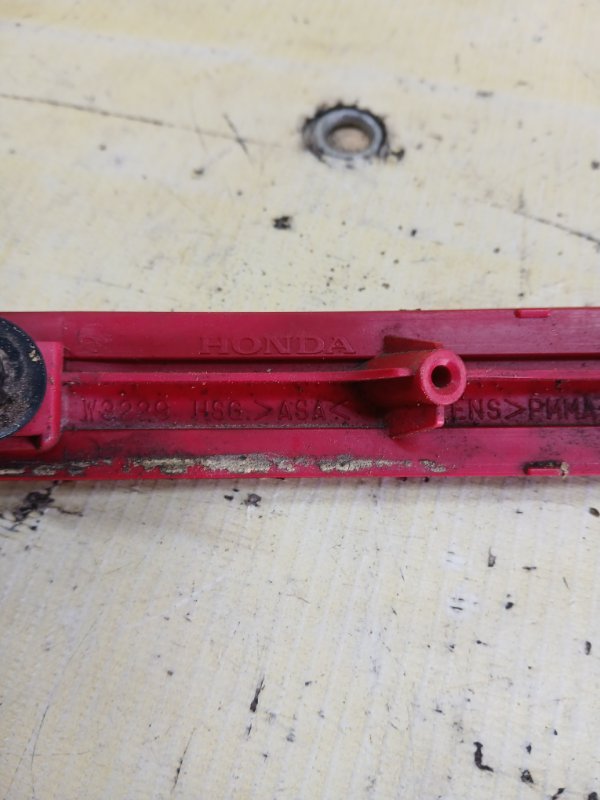 Отражатель задний задний левый Honda Accord 80A 2.0 Отражатель задний задний левый Honda Accord 80A 2.0