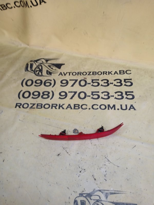 Запчасть отражатель задний задний правый Honda Accord 2017 80A 2.0 33505T2AA11 Б/У Отражатель задний задний правый Honda Accord 2017 80A 2.0 33505T2AA11 Б/У