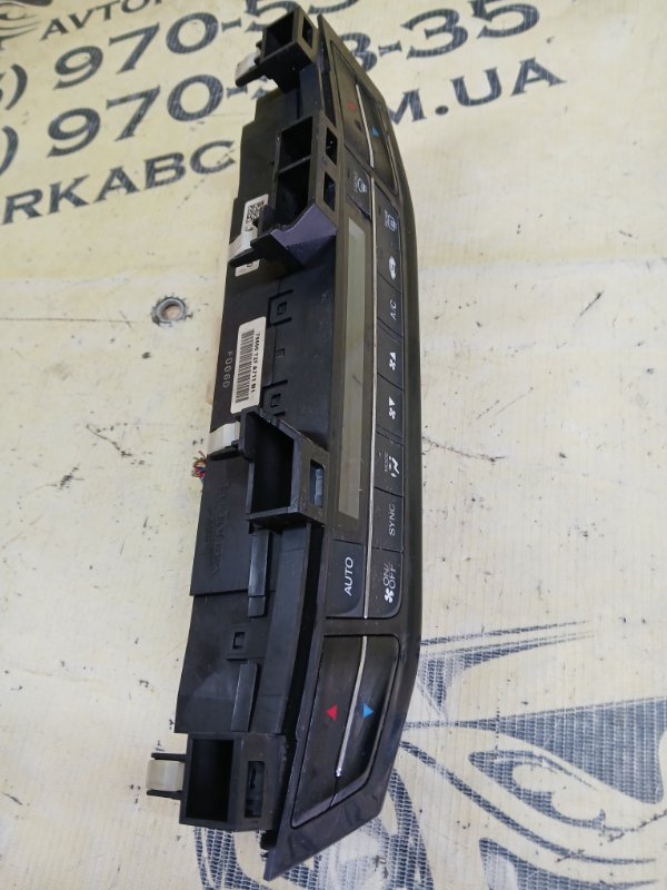 Блок управление климат контролем Honda Accord 80A 2.0 Блок управление климат контролем Honda Accord 80A 2.0