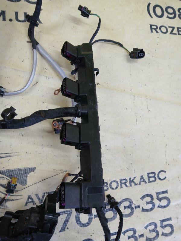 Проводка двигателя Q3 2021 83A 2.0 CZRA Проводка двигателя Q3 2021 83A 2.0 CZRA