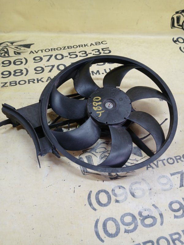 Мотор вентилятора охлаждения Nissan Murano Z52 3.5