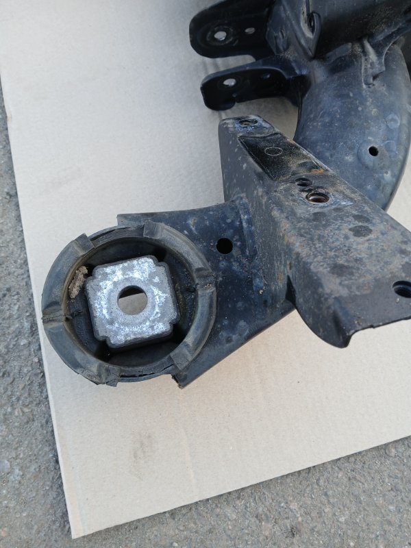 Подрамник/балка подвески задняя X5 2018 F85 4.4 Подрамник/балка подвески задняя X5 2018 F85 4.4